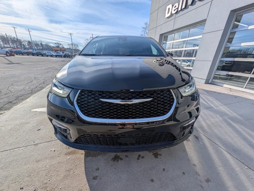 new 2026 Chrysler Pacifica car, priced at $41,584