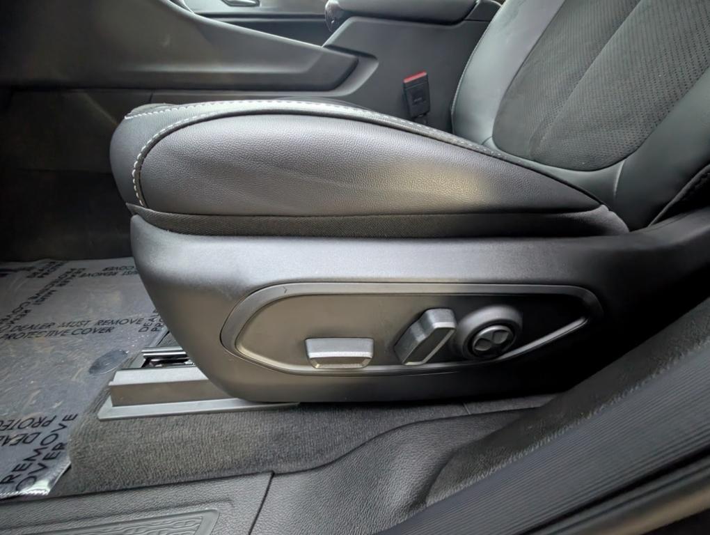 new 2025 Jeep Grand Cherokee L car, priced at $40,980