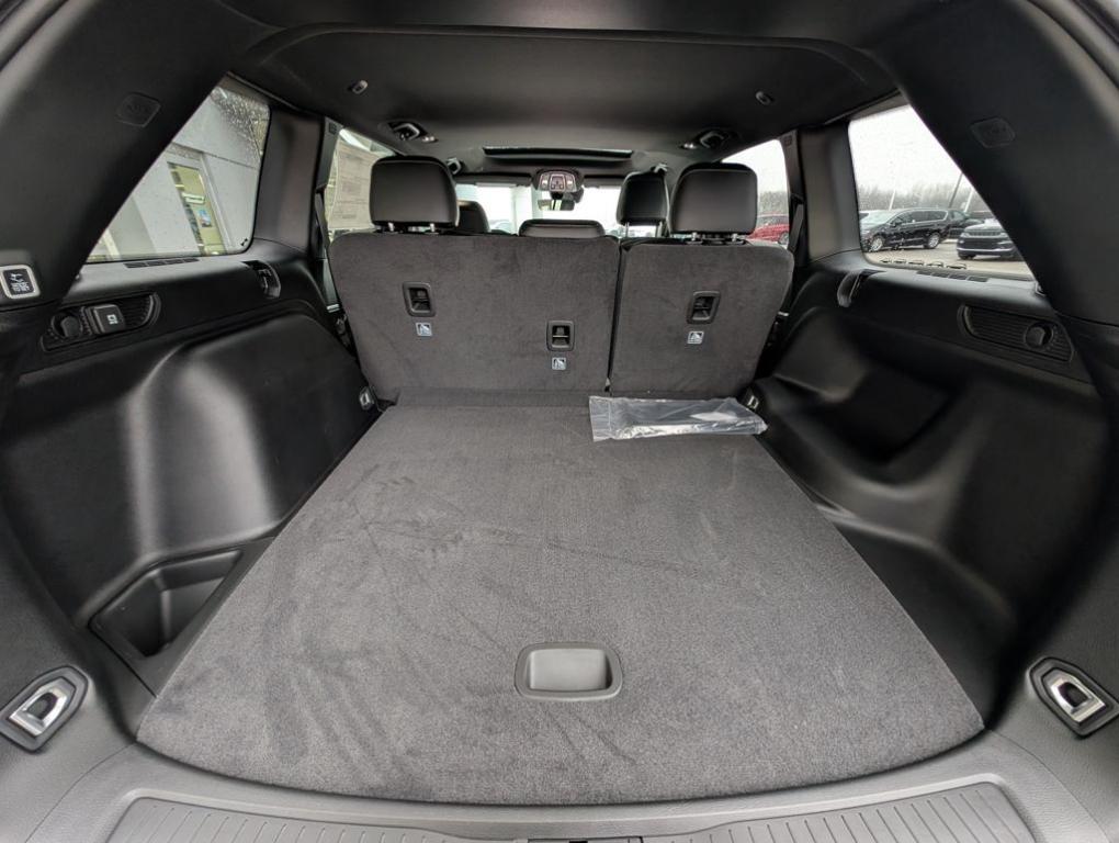 new 2026 Jeep Grand Cherokee car, priced at $48,155