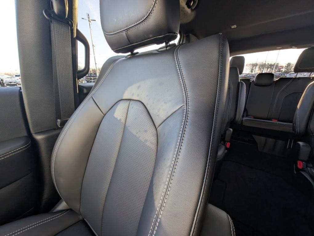 new 2026 Chrysler Pacifica car, priced at $42,015