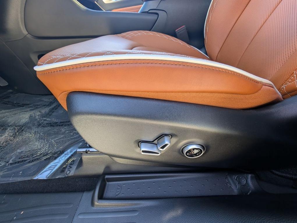 new 2026 Chrysler Pacifica car, priced at $51,405