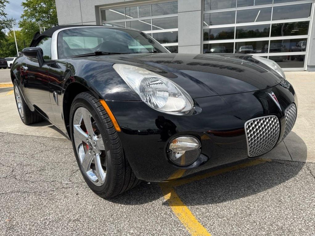 used 2007 Pontiac Solstice car, priced at $13,750