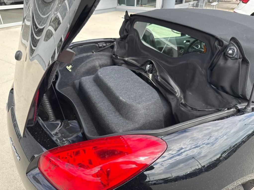 used 2007 Pontiac Solstice car, priced at $13,750