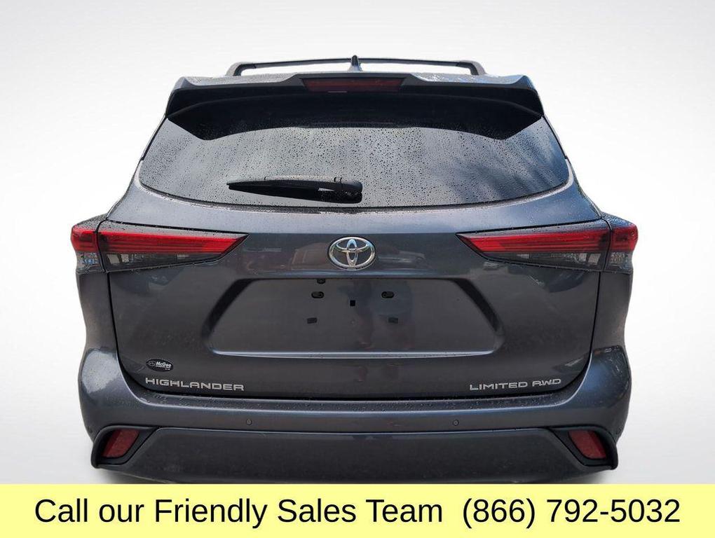 used 2023 Toyota Highlander car, priced at $42,985