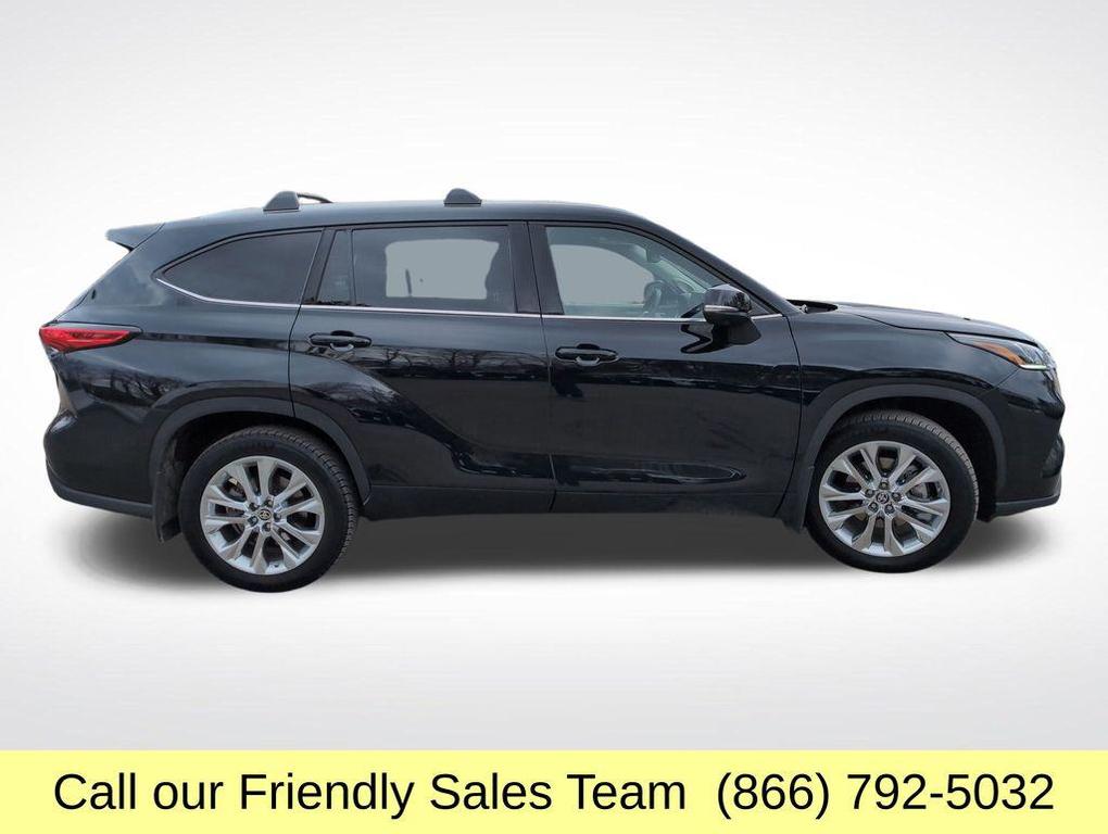 used 2023 Toyota Highlander car, priced at $38,776