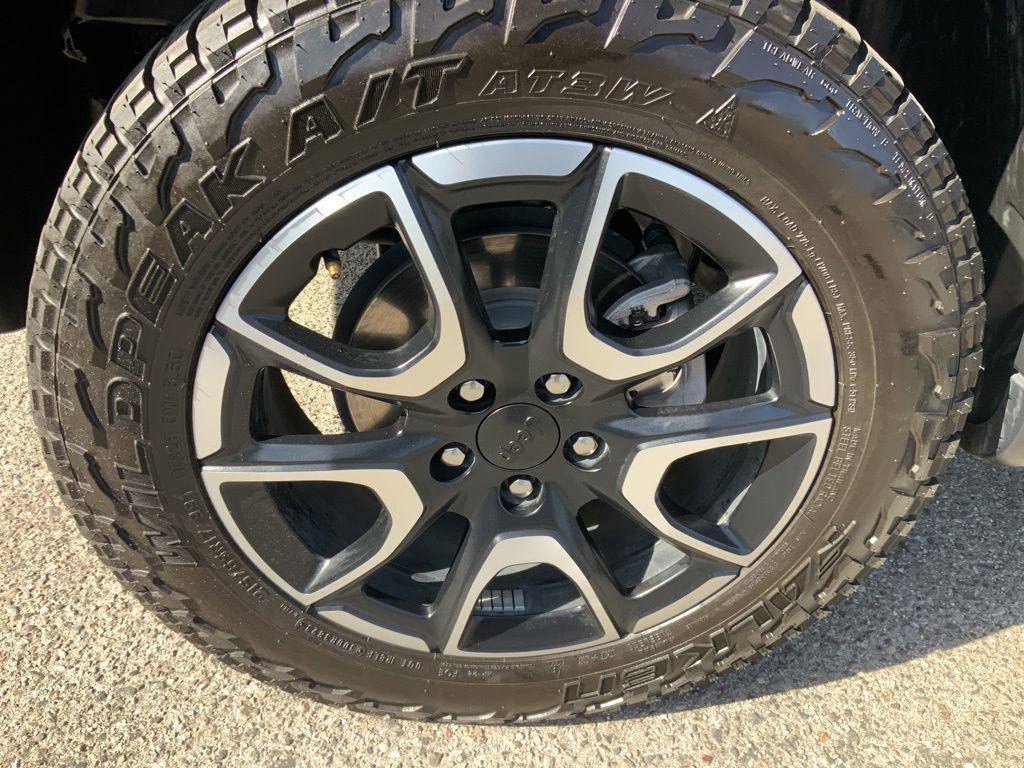 used 2024 Jeep Compass car, priced at $24,999