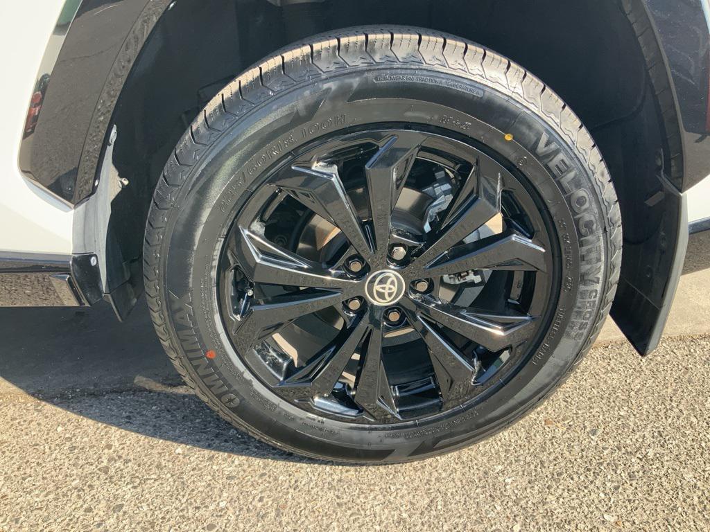used 2022 Toyota RAV4 Hybrid car, priced at $31,997
