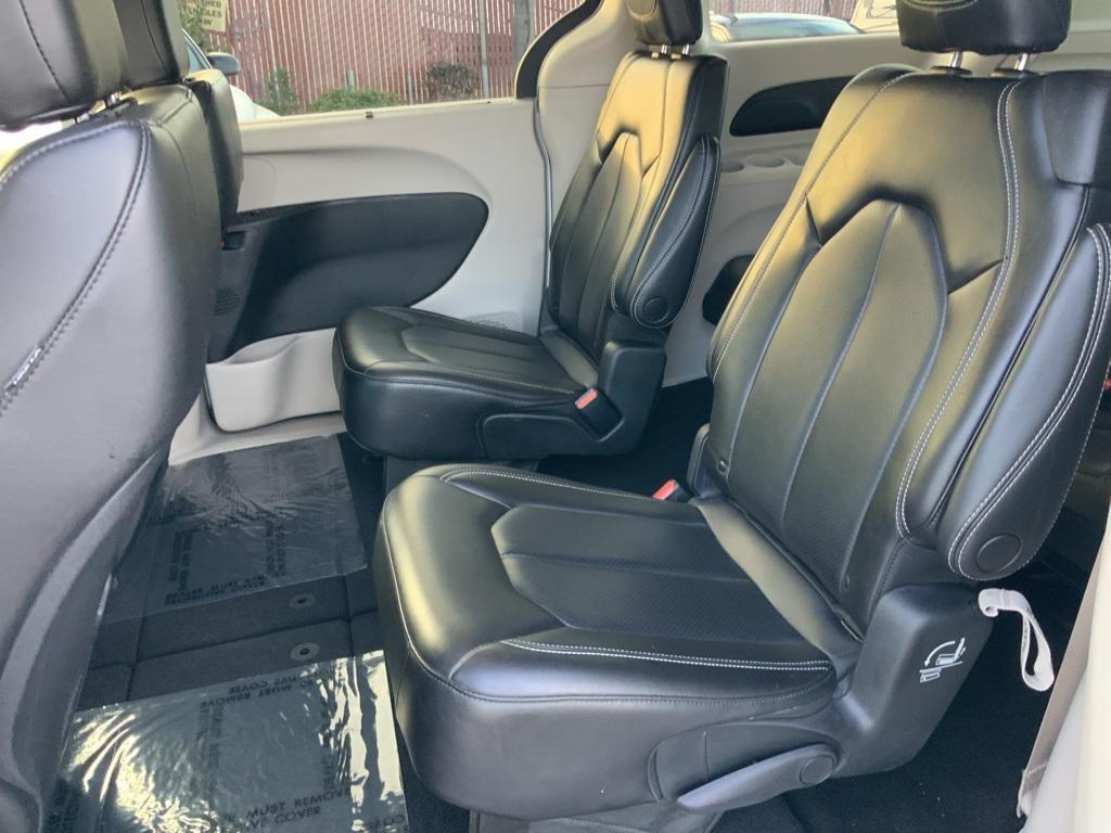 used 2023 Chrysler Pacifica car, priced at $26,686