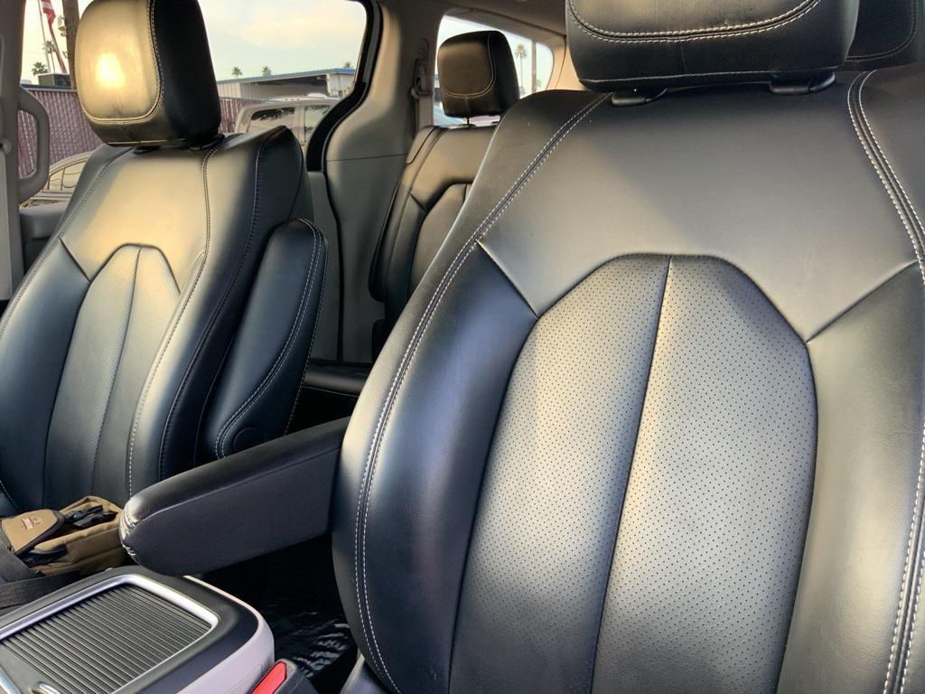 used 2023 Chrysler Pacifica car, priced at $26,686