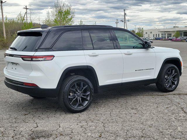 used 2025 Jeep Grand Cherokee car, priced at $41,985