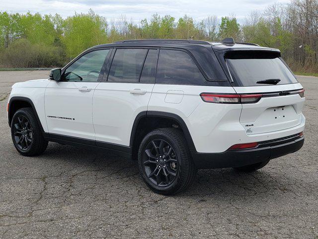 used 2025 Jeep Grand Cherokee car, priced at $41,985