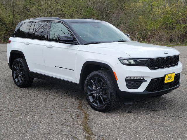 used 2025 Jeep Grand Cherokee car, priced at $41,985