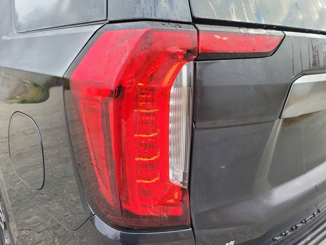 used 2023 GMC Yukon car, priced at $52,992