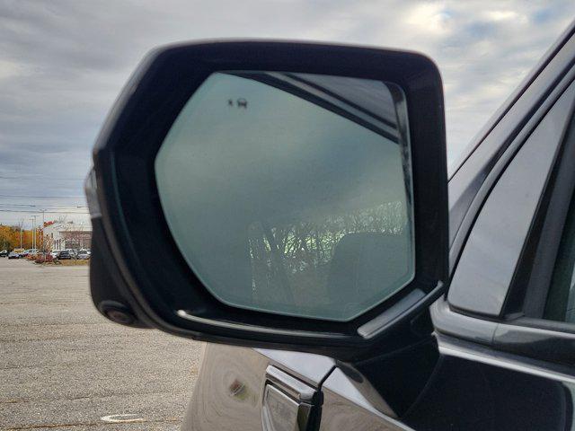 used 2023 GMC Yukon car, priced at $52,992