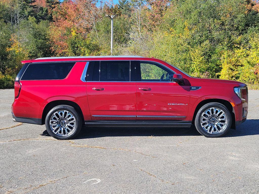 used 2023 GMC Yukon XL car, priced at $69,197