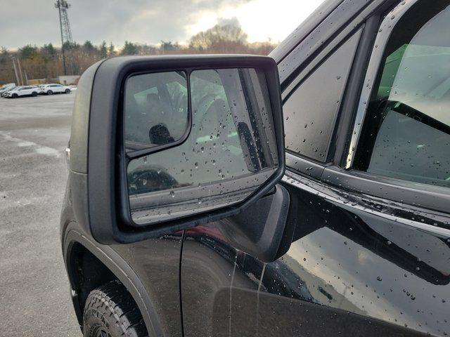 used 2023 GMC Sierra 1500 car, priced at $35,992