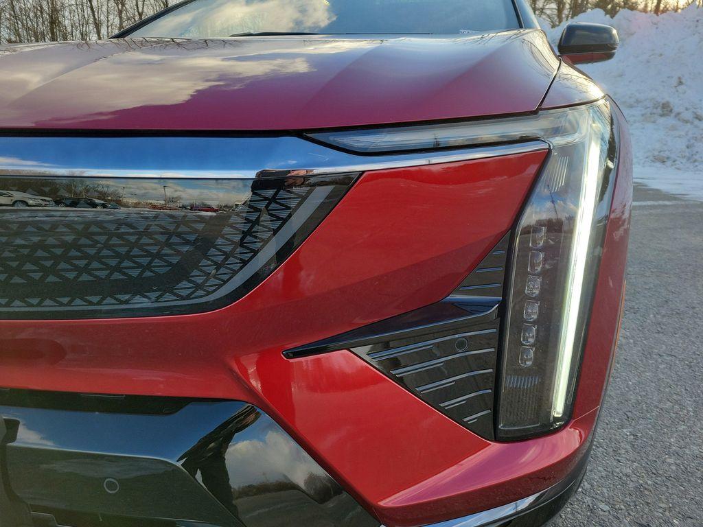 new 2026 Cadillac OPTIQ car, priced at $58,835