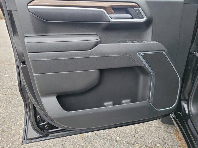 used 2025 Chevrolet Silverado 1500 car, priced at $42,985