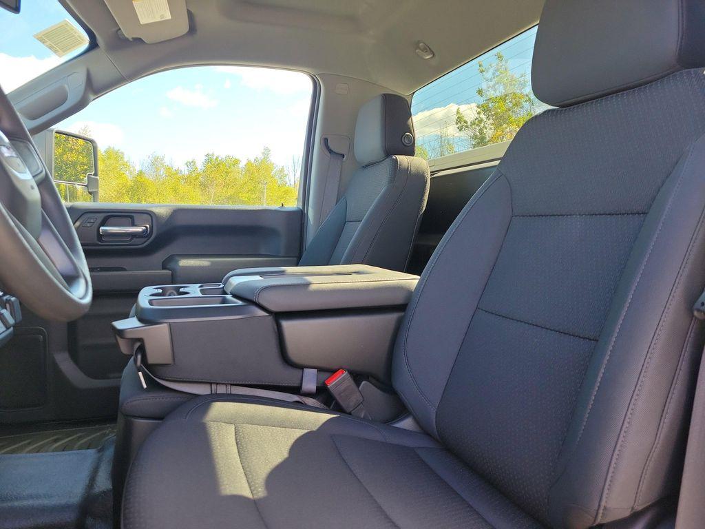 new 2025 GMC Sierra 3500 car, priced at $71,815