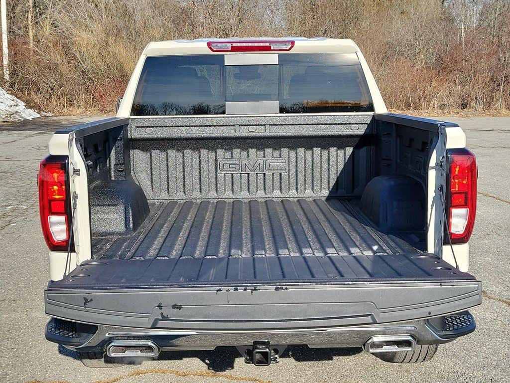 new 2026 GMC Sierra 1500 car, priced at $58,880