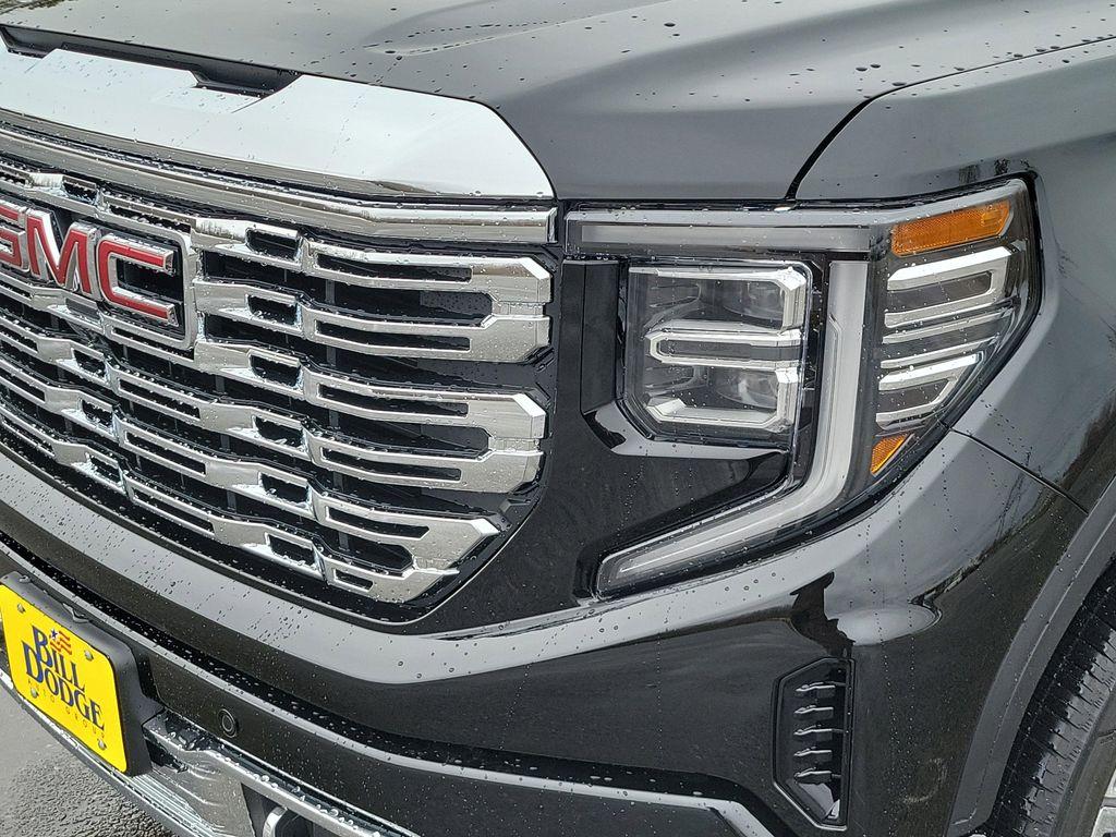 new 2026 GMC Sierra 1500 car, priced at $77,135