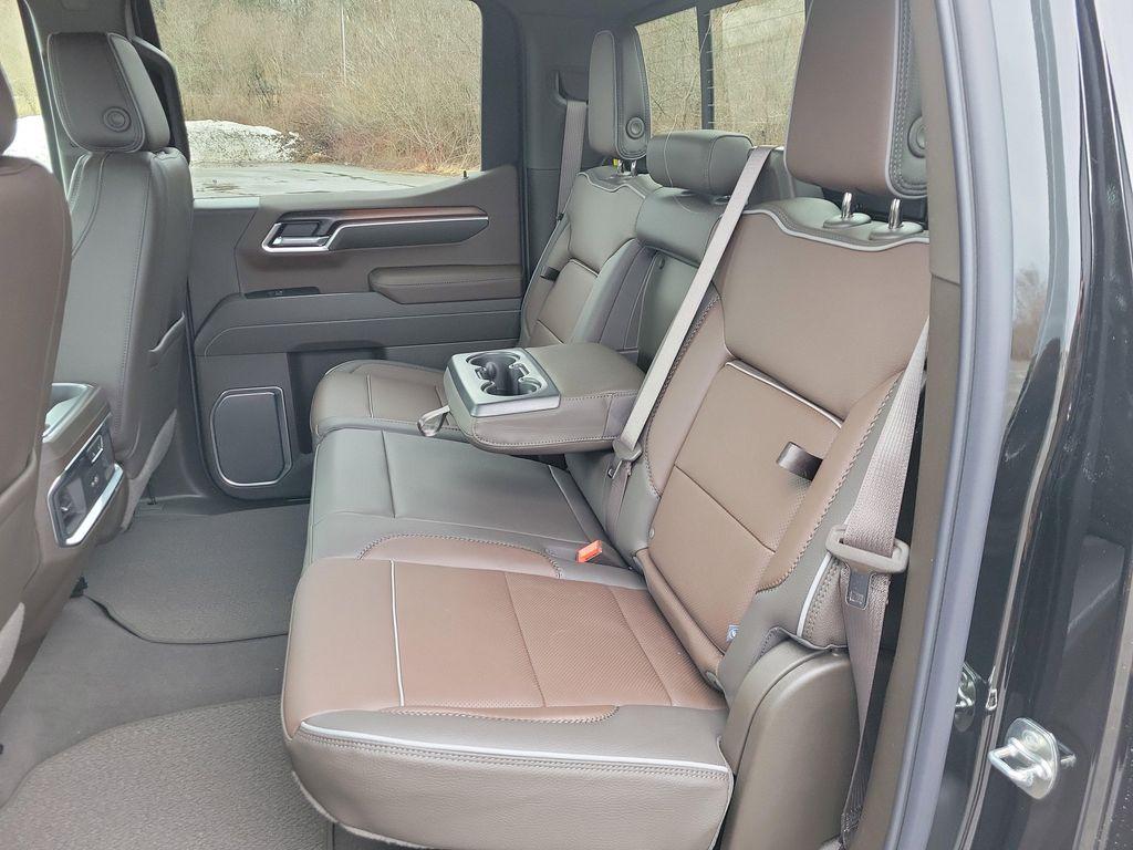 new 2026 GMC Sierra 1500 car, priced at $77,135