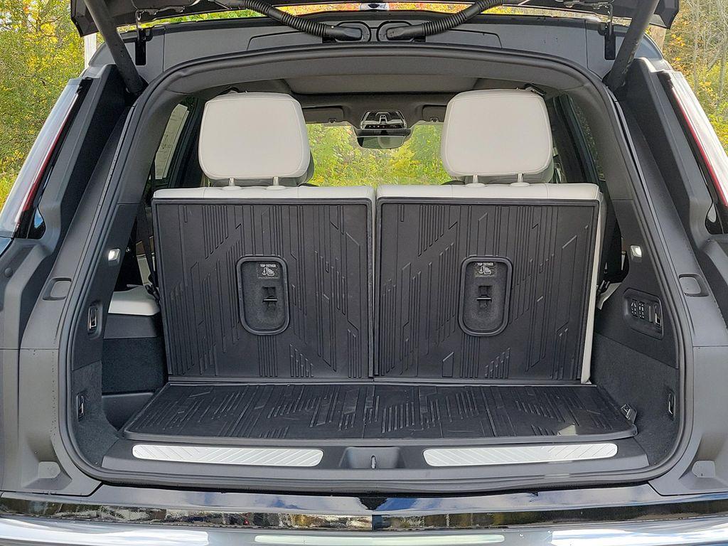 new 2026 Cadillac VISTIQ car, priced at $82,990