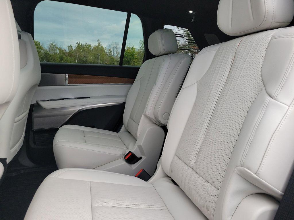 new 2026 Cadillac VISTIQ car, priced at $82,990