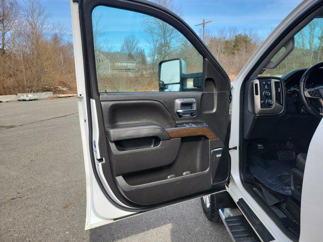 used 2019 GMC Sierra 2500 car, priced at $41,991