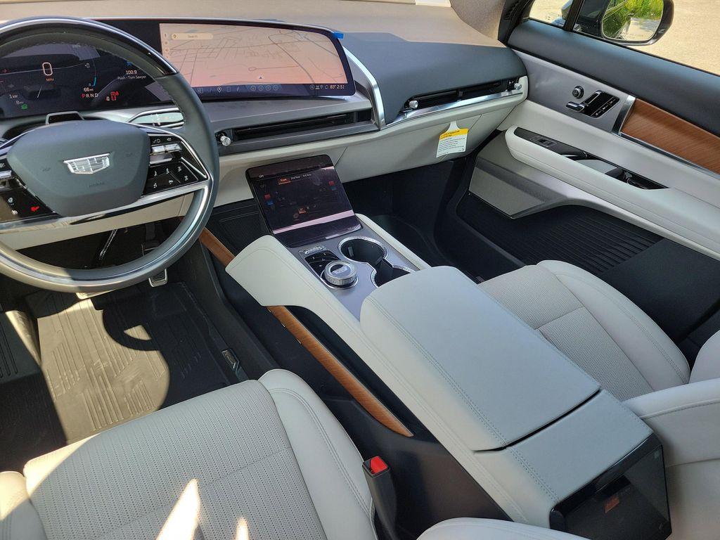 new 2026 Cadillac VISTIQ car, priced at $81,410