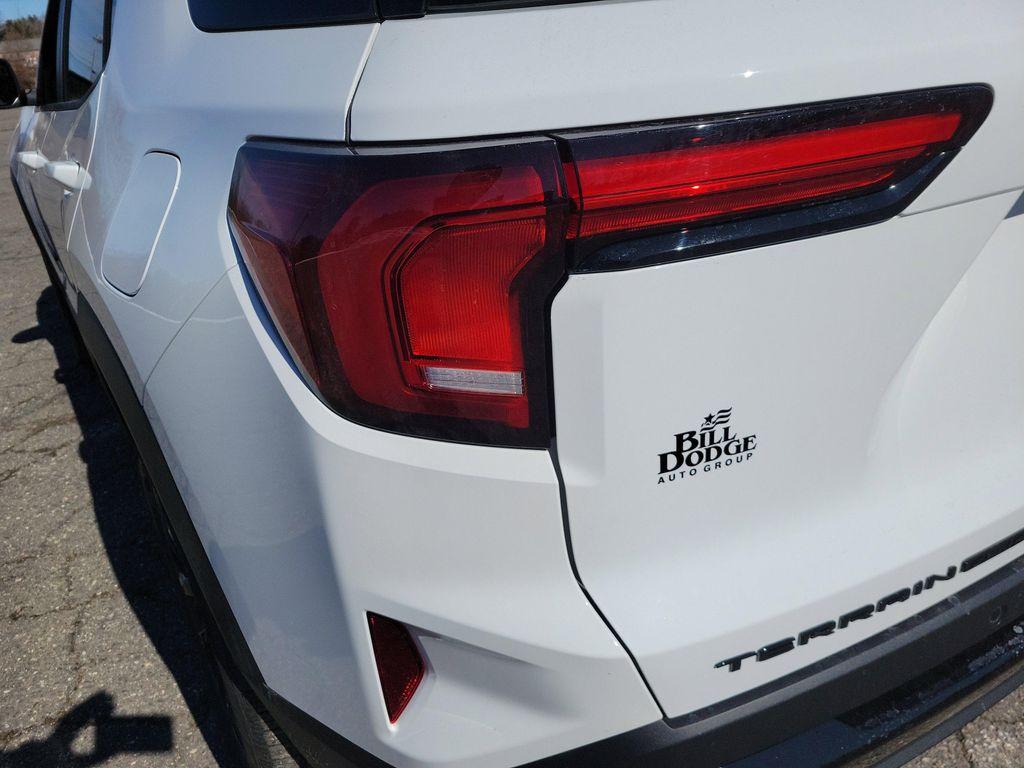 new 2026 GMC Terrain car, priced at $39,130