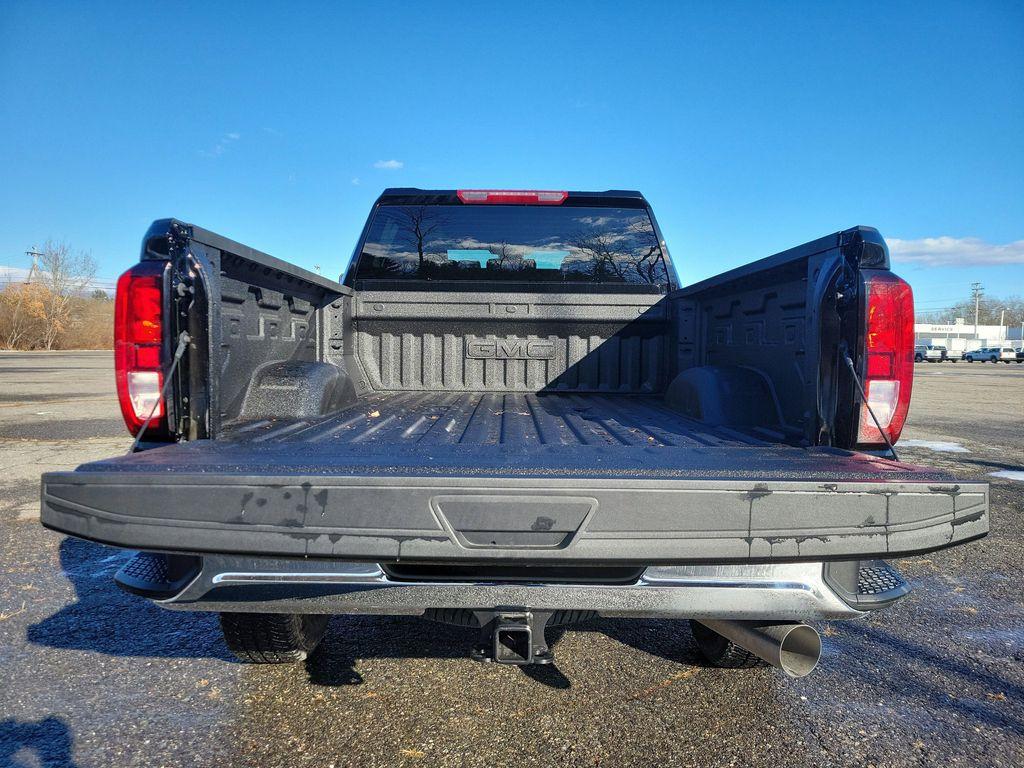 new 2026 GMC Sierra 3500 car, priced at $75,690