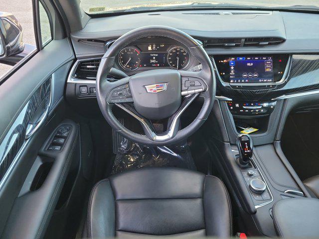 used 2025 Cadillac XT6 car, priced at $45,985