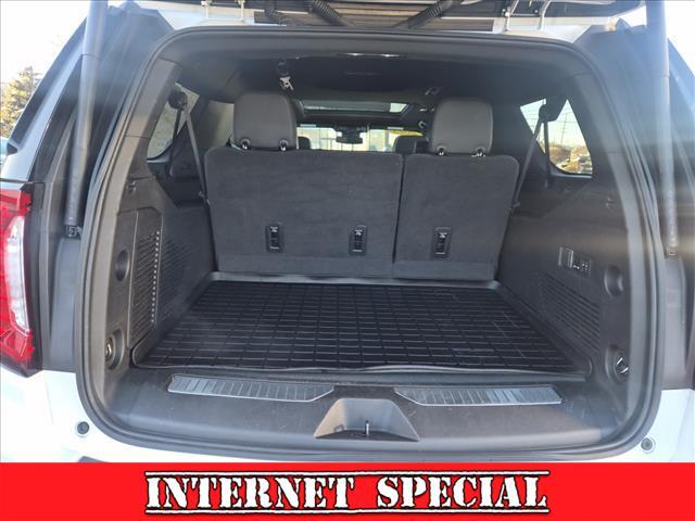 used 2023 GMC Yukon XL car, priced at $61,990