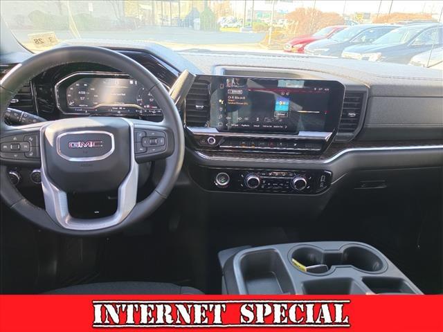 used 2023 GMC Sierra 1500 car, priced at $40,550