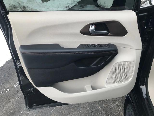 used 2018 Chrysler Pacifica car, priced at $21,495