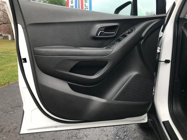 used 2020 Chevrolet Trax car, priced at $14,995