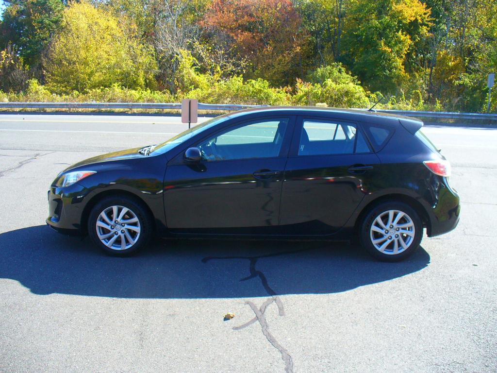 used 2012 Mazda Mazda3 car, priced at $8,950