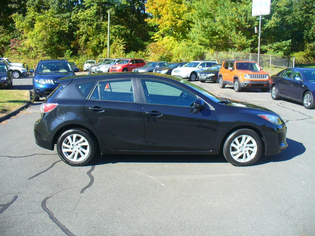 used 2012 Mazda Mazda3 car, priced at $8,950
