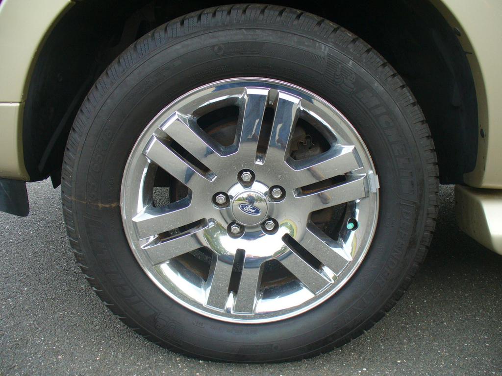 used 2007 Ford Explorer car, priced at $7,950