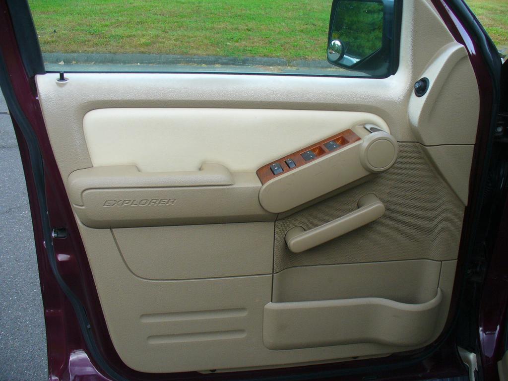 used 2007 Ford Explorer car, priced at $7,950