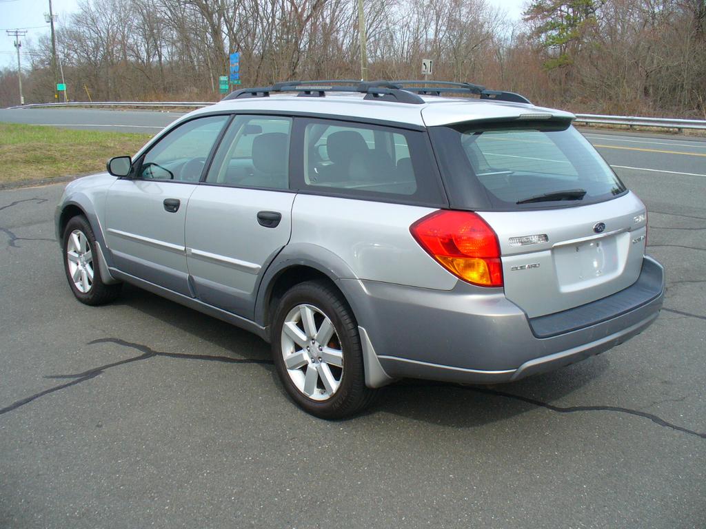 used 2007 Subaru Outback car, priced at $6,950