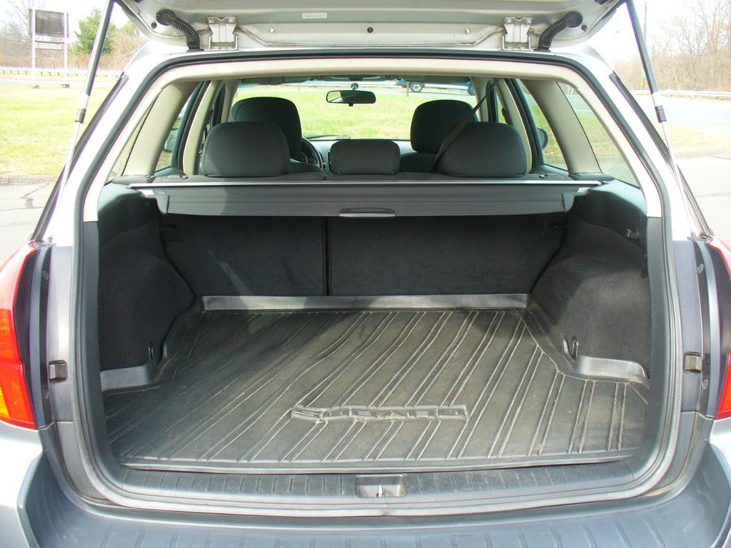 used 2007 Subaru Outback car, priced at $6,950