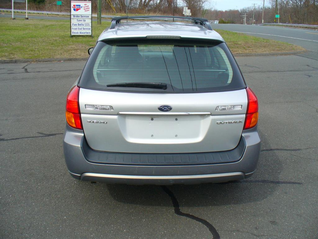 used 2007 Subaru Outback car, priced at $6,950