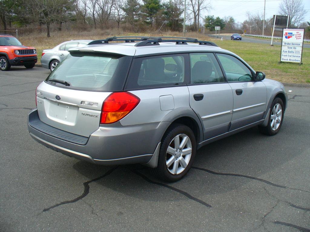 used 2007 Subaru Outback car, priced at $6,950