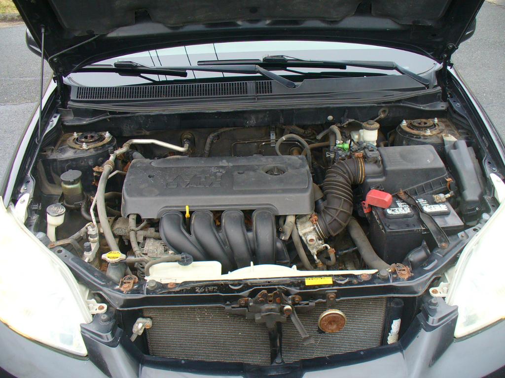 used 2005 Toyota Matrix car, priced at $5,950