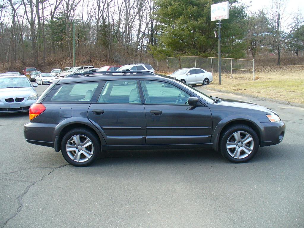used 2007 Subaru Legacy car, priced at $6,950