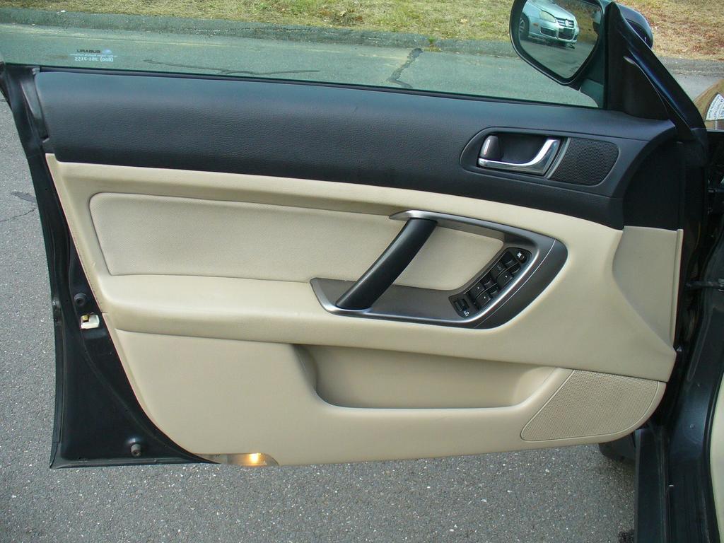 used 2007 Subaru Legacy car, priced at $6,950