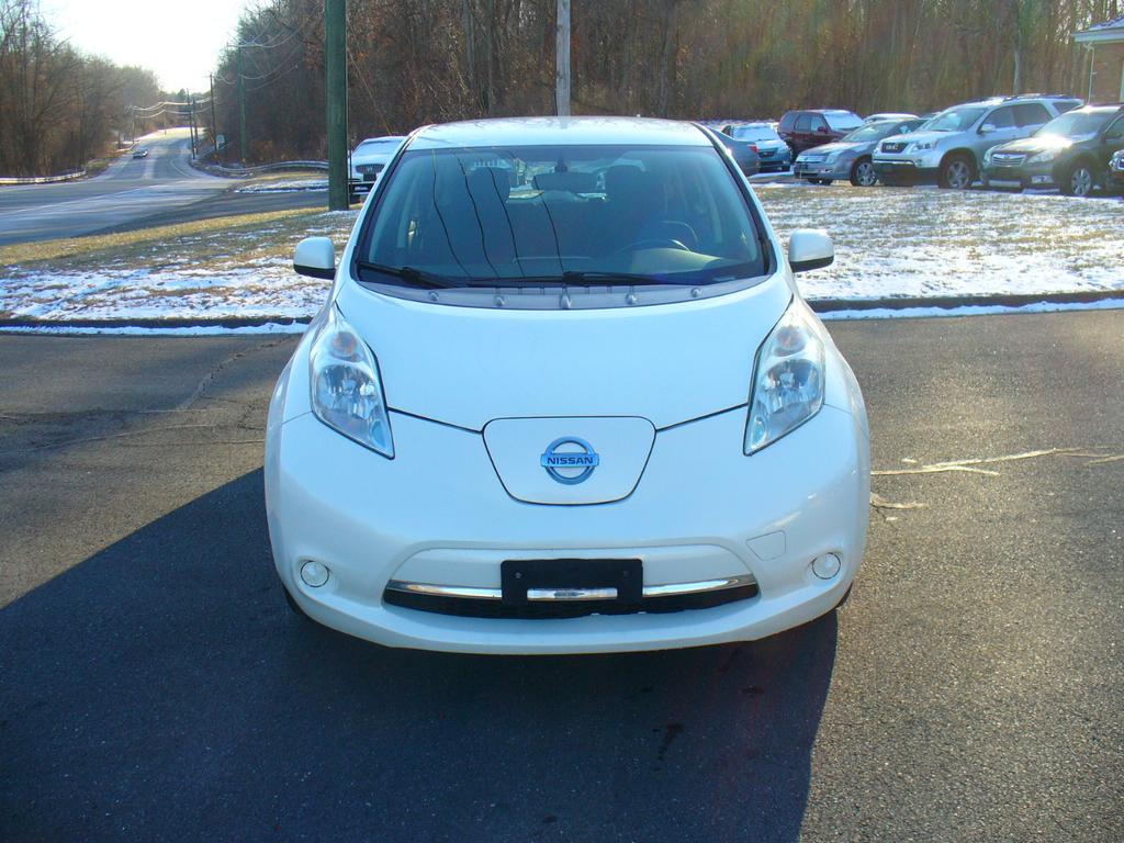 used 2015 Nissan Leaf car, priced at $7,650