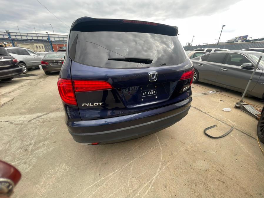 used 2016 Honda Pilot car, priced at $15,999